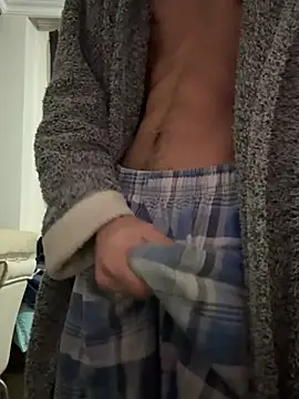 Snapshot of pxrnsenpaii chatting on March 19, 2025, 6:35 am pxrnsenpaii online show from March 19, 2025, 6:35 am