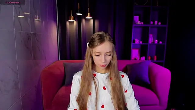 Snapshot of OliviaGentle chatting on December 3, 2024, 3:55 pm OliviaGentle online show from December 3, 2024, 3:55 pm