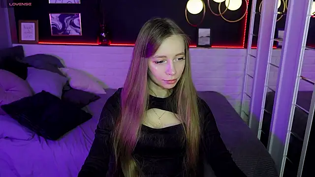 Snapshot of OliviaGentle chatting on January 5, 2025, 12:31 am OliviaGentle online show from January 5, 2025, 12:31 am