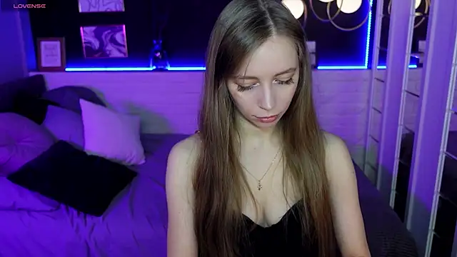 Snapshot of OliviaGentle chatting on January 6, 2025, 1:31 am OliviaGentle online show from January 6, 2025, 1:31 am