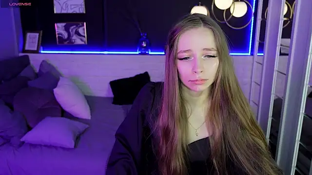 Snapshot of OliviaGentle chatting on January 12, 2025, 4:10 am OliviaGentle online show from January 12, 2025, 4:10 am