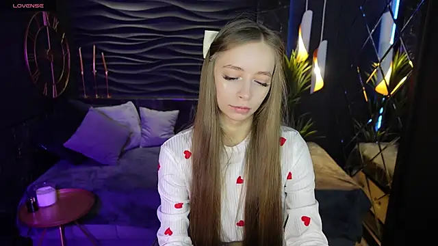 Snapshot of OliviaGentle chatting on January 18, 2025, 9:55 pm OliviaGentle online show from January 18, 2025, 9:55 pm