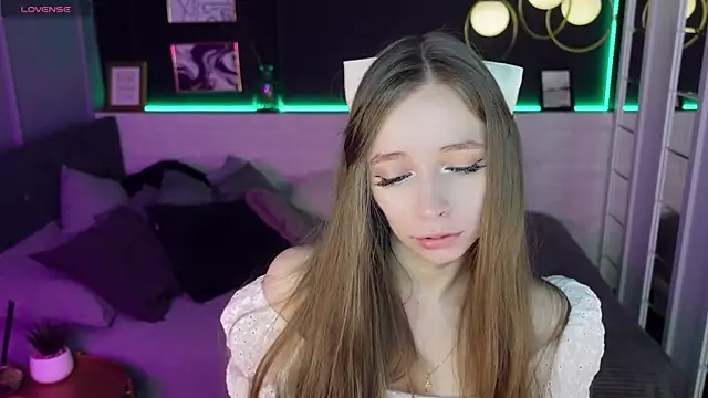 Snapshot of OliviaGentle chatting on January 20, 2025, 6:53 pm OliviaGentle online show from January 20, 2025, 6:53 pm