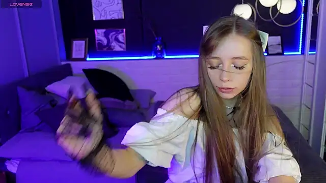 Snapshot of OliviaGentle chatting on January 25, 2025, 5:51 pm OliviaGentle online show from January 25, 2025, 5:51 pm