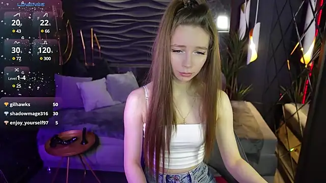 Snapshot of OliviaGentle chatting on February 12, 2025, 1:30 am OliviaGentle online show from February 12, 2025, 1:30 am