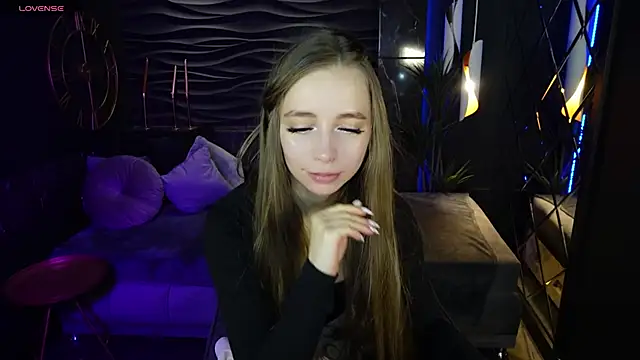 Snapshot of OliviaGentle chatting on February 22, 2025, 2:06 am OliviaGentle online show from February 22, 2025, 2:06 am