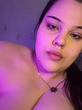 Snapshot of 31MoonLight13 chatting on February 22, 2025, 11:57 am 31MoonLight13 online show from February 22, 2025, 11:57 am