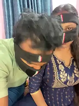 mickey love online show from October 4, 2025, 5:00 pm