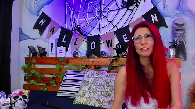 Perla Franco online show from October 21, 2025, 6:03 am