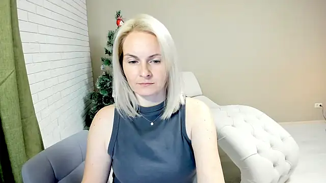 Alicee Gracee online show from December 5, 2024, 2:22 pm