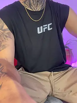 Snapshot of Anthony-Martin chatting on November 17, 2025, 3:18 pm Anthony-Martin online show from November 17, 2025, 3:18 pm