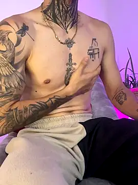 Snapshot of Anthony-Martin chatting on November 21, 2025, 12:48 pm Anthony-Martin online show from November 21, 2025, 12:48 pm