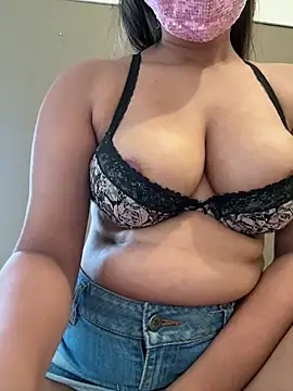ScarletAss online show from June 21, 2026, 3:47 pm