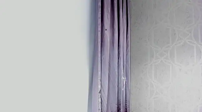 Snapshot of Lucii_fer_ chatting on February 26, 2025, 11:20 am Lucii fer online show from February 26, 2025, 11:20 am