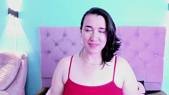 kyoakane online show from December 6, 2024, 9:10 am