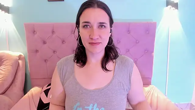 kyoakane online show from January 10, 2025, 7:46 am