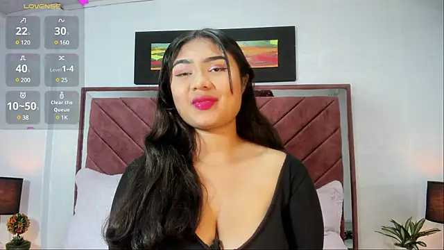 ZoeBianchi online show from December 18, 2024, 8:53 am