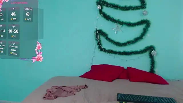 Snapshot of Katia_15 chatting on December 7, 2024, 9:00 pm Katia 15 online show from December 7, 2024, 9:00 pm