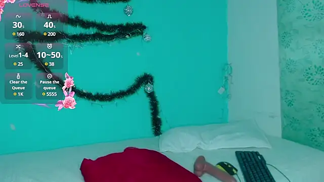 Snapshot of Katia_15 chatting on December 9, 2024, 10:41 pm Katia 15 online show from December 9, 2024, 10:41 pm