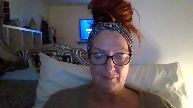 Snapshot of Tillieuk chatting on January 14, 2025, 7:32 pm Tillieuk online show from January 14, 2025, 7:32 pm