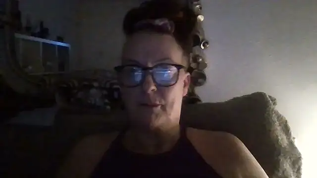 Snapshot of Tillieuk chatting on January 10, 2026, 10:47 pm Tillieuk online show from January 10, 2026, 10:47 pm