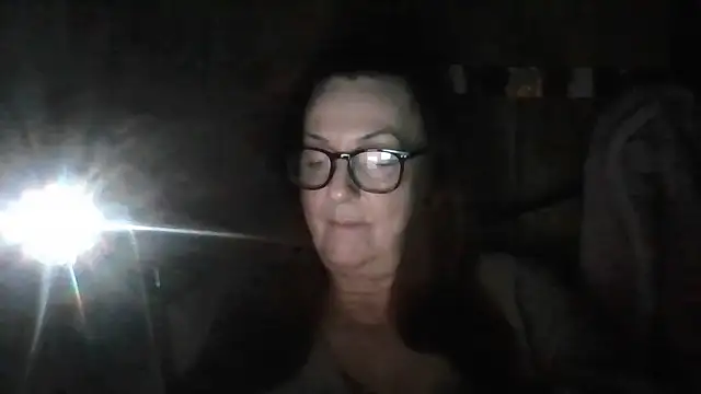 Snapshot of Tillieuk chatting on February 26, 2026, 11:37 pm Tillieuk online show from February 26, 2026, 11:37 pm