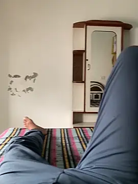 satrr xxx online show from October 21, 2025, 8:04 am