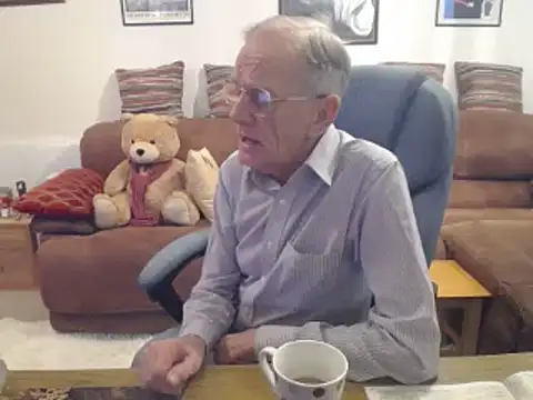 Snapshot of Ferret7777 chatting on February 4, 2026, 8:25 pm Ferret7777 online show from February 4, 2026, 8:25 pm