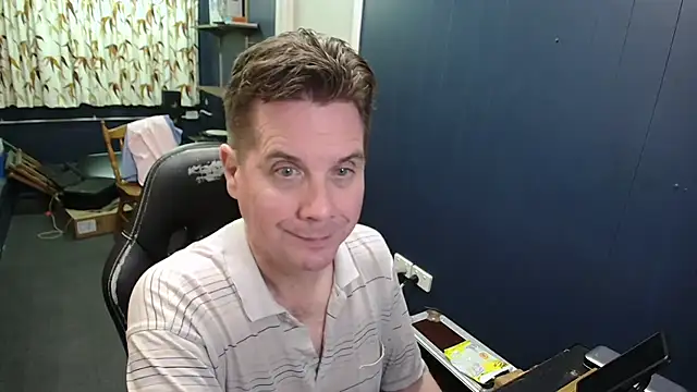 tilobinder online show from April 2, 2026, 3:31 pm