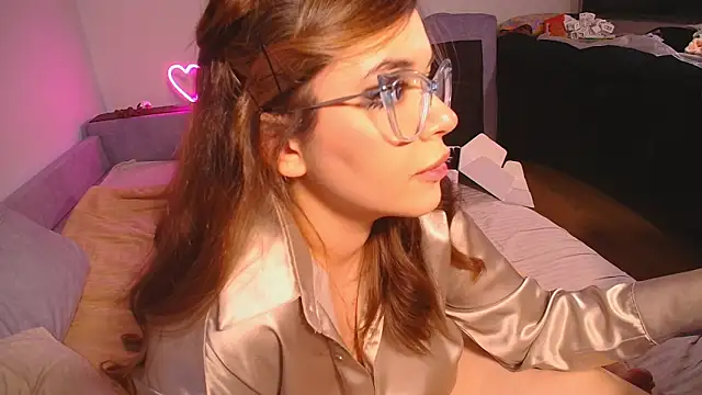 CutiePie3 online show from December 12, 2024, 12:27 am