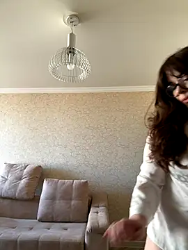 Snapshot of CutiePie3 chatting on December 5, 2025, 12:03 pm CutiePie3 online show from December 5, 2025, 12:03 pm