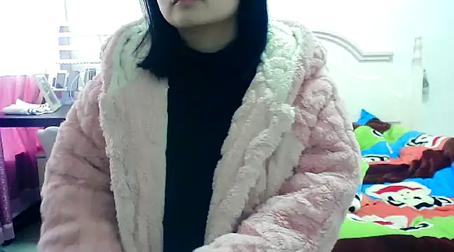 CN-Xiaoxi online show from February 18, 2025, 12:37 am