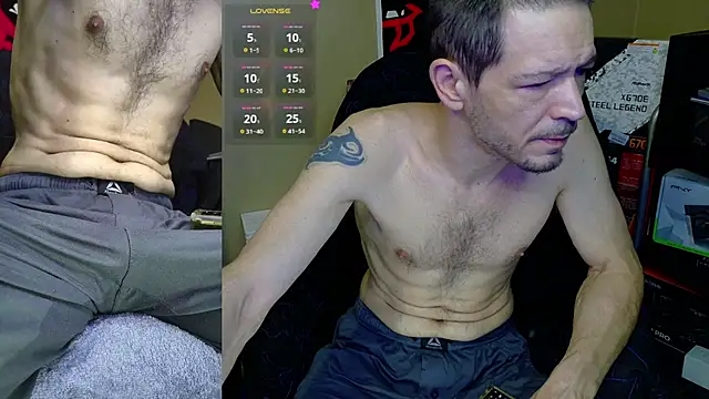 Snapshot of MasterForgedRayy chatting on December 18, 2024, 12:21 am MasterForgedRayy online show from December 18, 2024, 12:21 am