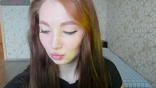 Snapshot of Lissa_Cristal chatting on September 24, 2025, 10:40 am Lissa Cristal online show from September 24, 2025, 10:40 am