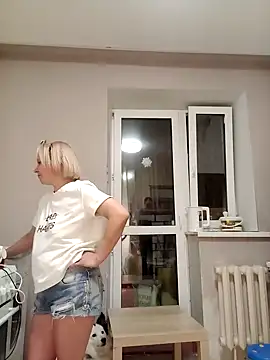 Snapshot of Milen_Milf chatting on January 22, 2025, 9:54 pm Milen Milf online show from January 22, 2025, 9:54 pm