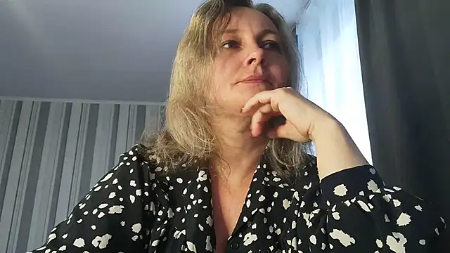 Snapshot of EdithManning chatting on February 25, 2026, 6:12 am EdithManning online show from February 25, 2026, 6:12 am