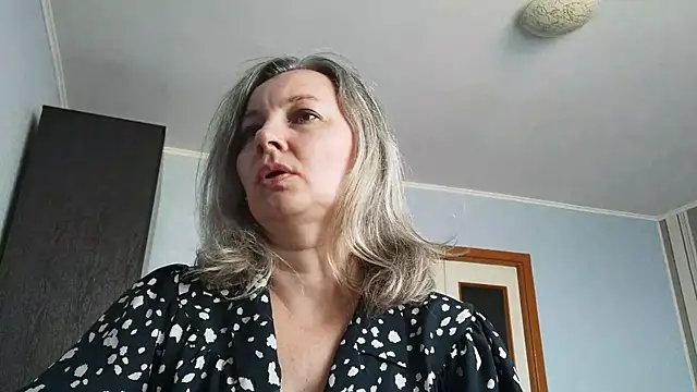 EdithManning online show from March 17, 2026, 7:55 am