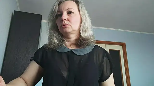 EdithManning online show from March 20, 2026, 6:29 am