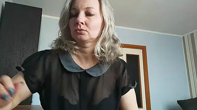 EdithManning online show from March 21, 2026, 8:19 am