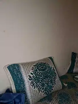 lolimirass24 online show from January 14, 2025, 4:25 am