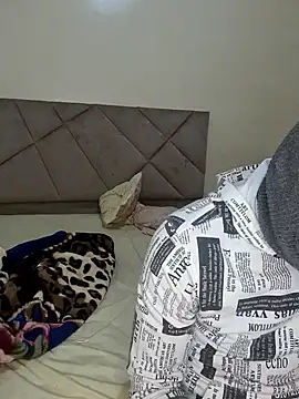 lolimirass24 online show from January 22, 2025, 2:37 am