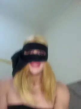 lolimirass24 online show from March 11, 2025, 3:48 am