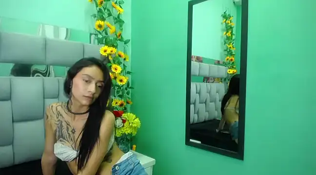 Snapshot of Miaa_Thopmson chatting on March 1, 2025, 9:29 am Miaa Thopmson online show from March 1, 2025, 9:29 am