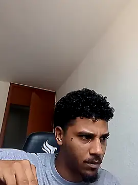 Snapshot of gugao666 chatting on December 6, 2024, 10:49 am gugao666 online show from December 6, 2024, 10:49 am