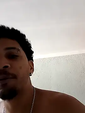 Snapshot of gugao666 chatting on December 17, 2024, 2:11 pm gugao666 online show from December 17, 2024, 2:11 pm