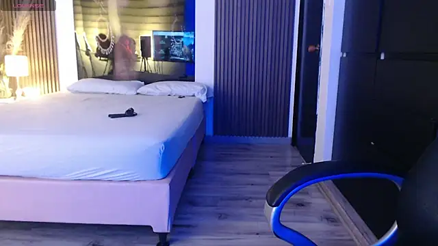 Sam mansson66 online show from November 19, 2025, 3:12 pm