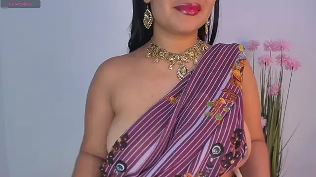 shara queen1 online show from November 13, 2025, 3:27 am