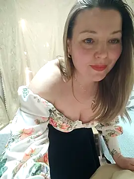 Snapshot of VselenaSun402 chatting on February 22, 2026, 1:42 pm VselenaSun402 online show from February 22, 2026, 1:42 pm