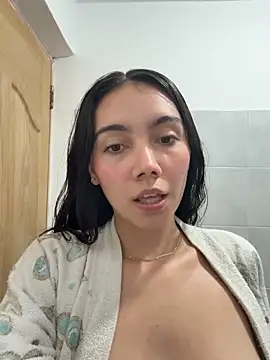 SOY LUPE online show from March 9, 2025, 1:14 am