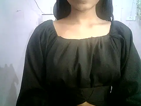 Chandani-Love online show from October 31, 2025, 10:27 am